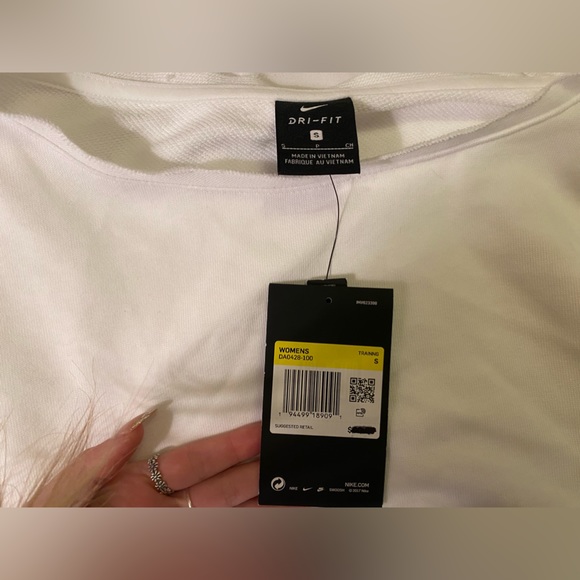 nike dri-fit cropped long sleeve - Picture 4 of 4